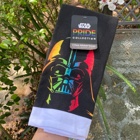 Disney Star Wars Darth Vader Pride Black & Rainbow Towels NWT - Picture 8 of 12